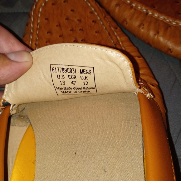Phat farm slip on boat shoes - Picture 4 of 4